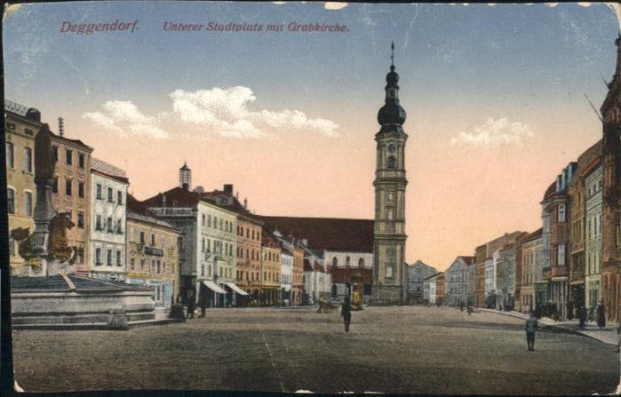 wp71919 Deggendorf Stadtplatz Grabkirche