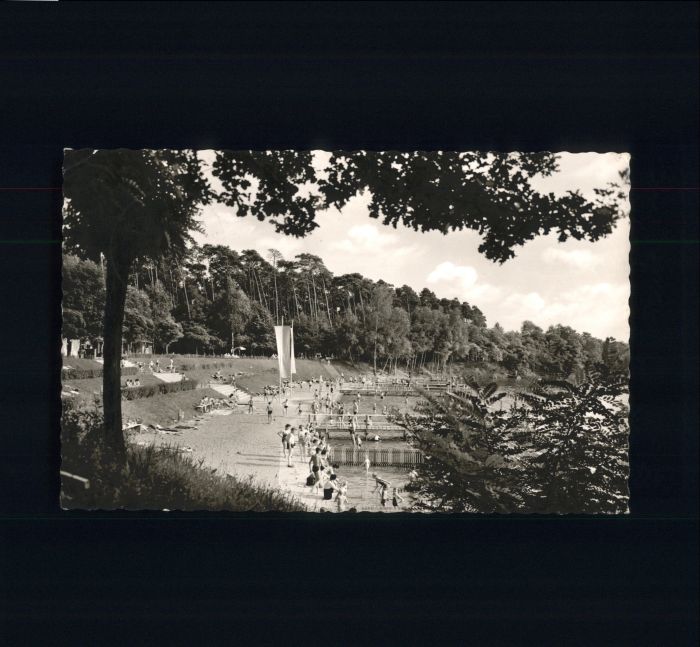 wx22225 Kahl Waldseebad x