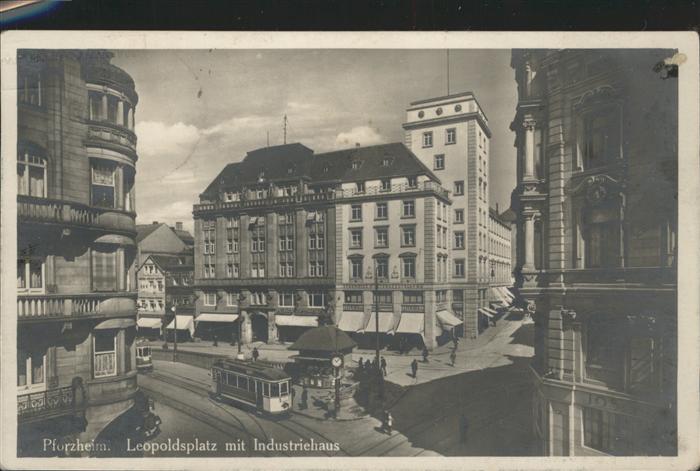 Pforzheim Leopoldsplatz Straßenbahn