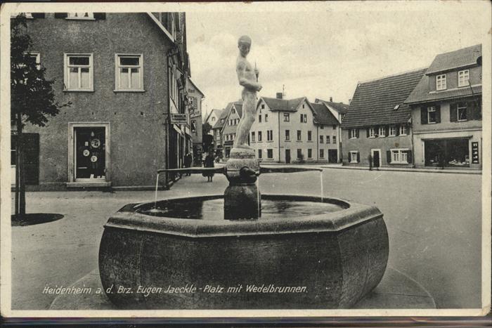 Heidenheim Brenz Platz mit Wedelbrunnen
