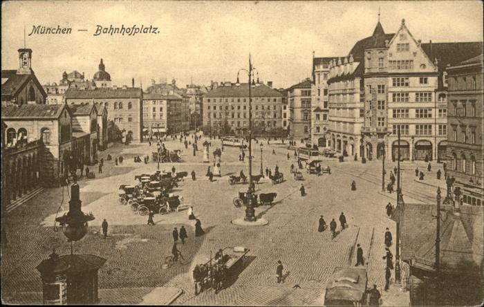 Muenchen Bayern Bahnhofplatz