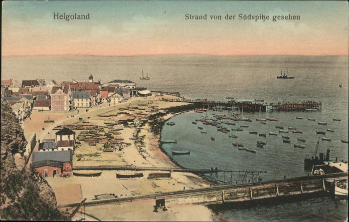 HELGOLAND Insel Schleswig-Holstein Strand von Suedspitze Schiffe