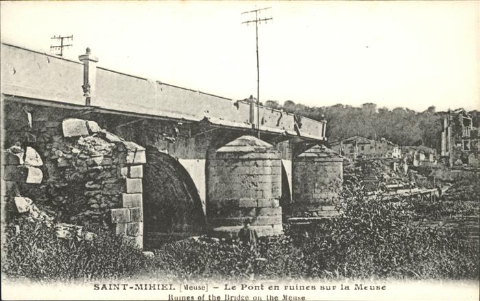 Saint-Mihiel Pont en ruines sur la Meuse