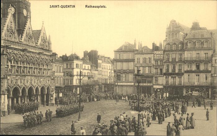 St Quentin Aisne Rathausplatz