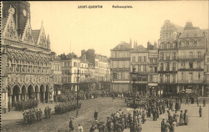 St Quentin Aisne Rathausplatz