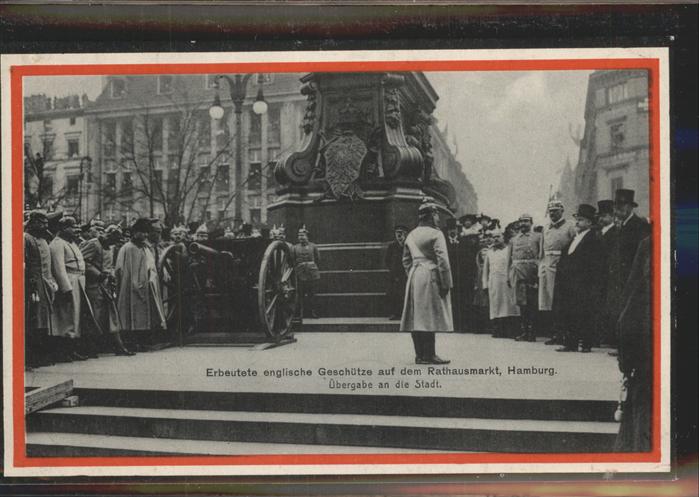HAMBURG  CITY Englische Geschuetze am Rathausmarkt