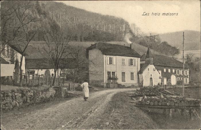 Les Trois Maisons