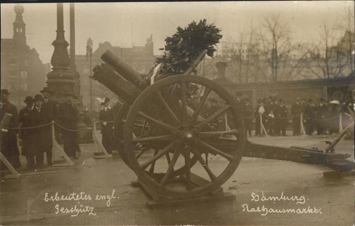 Hamburg Rathausmarkt Geschütz