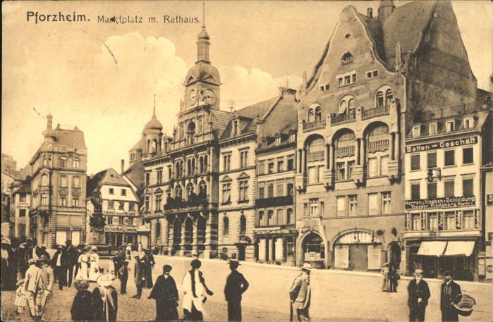 Pforzheim Marktplatz mit Rathaus