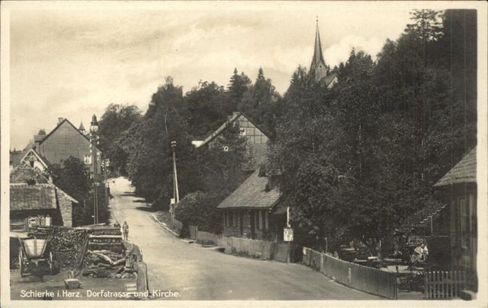 Schierke Harz Dorfstrasse und Kirche