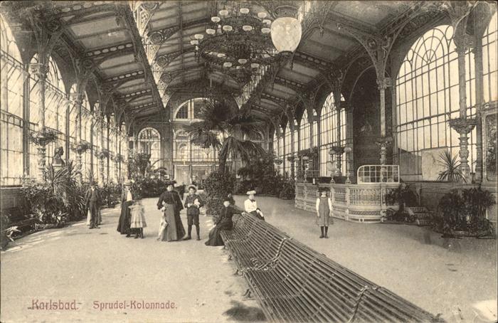 Karlsbad Eger Inneres der Sprudelkolonnade