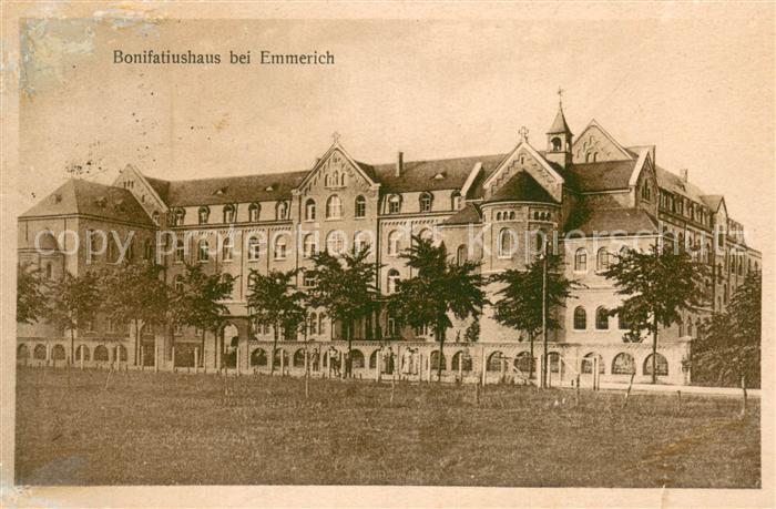 Emmerich Rhein Bonifatiushaus Aussenansicht
