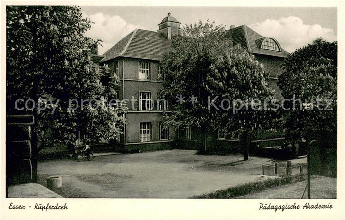 Kupferdreh Paedagogische Akademie Aussenansicht