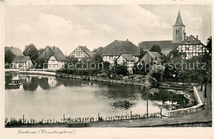 Grohnde Teich Fachwerkhaeuser