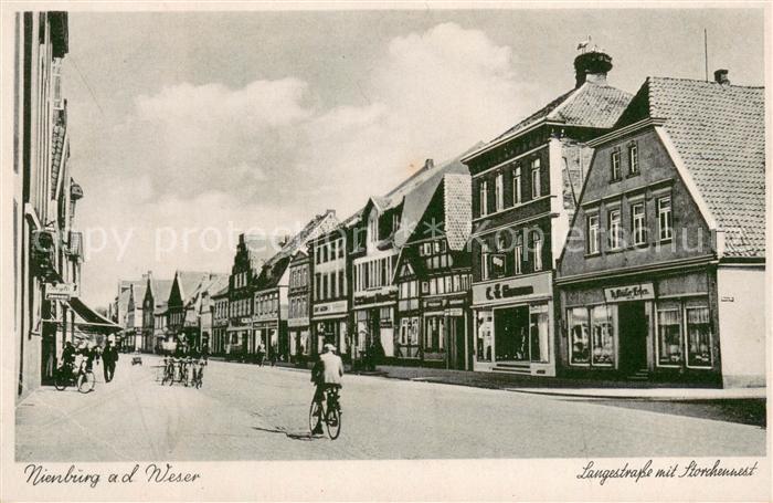 Nienburg Weser Langestrasse mit Storchennest