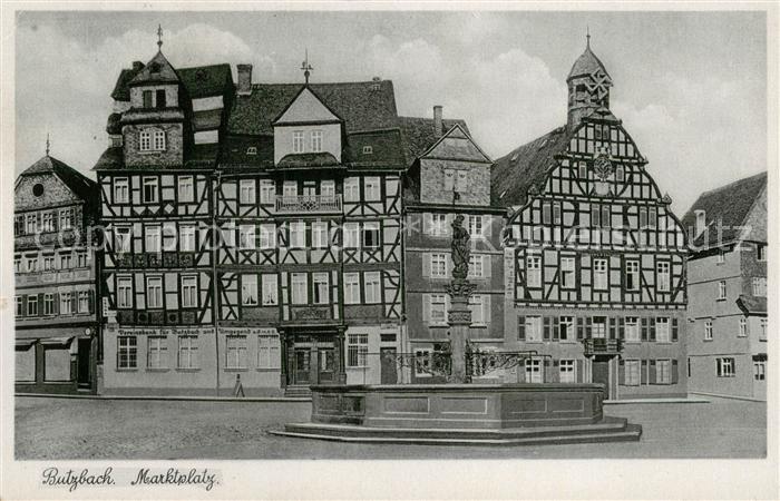 Butzbach Marktplatz mit Brunnen