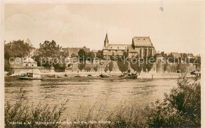 Hoechst Main Mainpartie mit Kath. Kirche