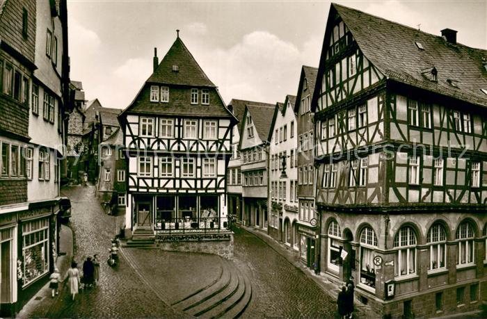 WETZLAR Lahn Hessen Eisenmarkt mit Wertherhaus und Alte Muenz