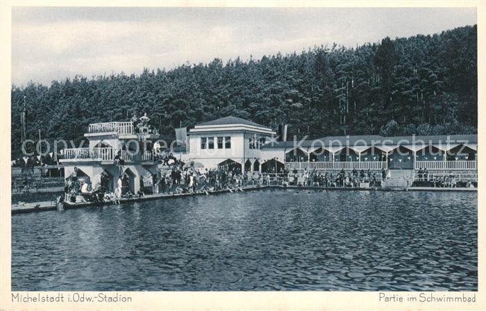 Michelstadt Partie im Schwimmbad