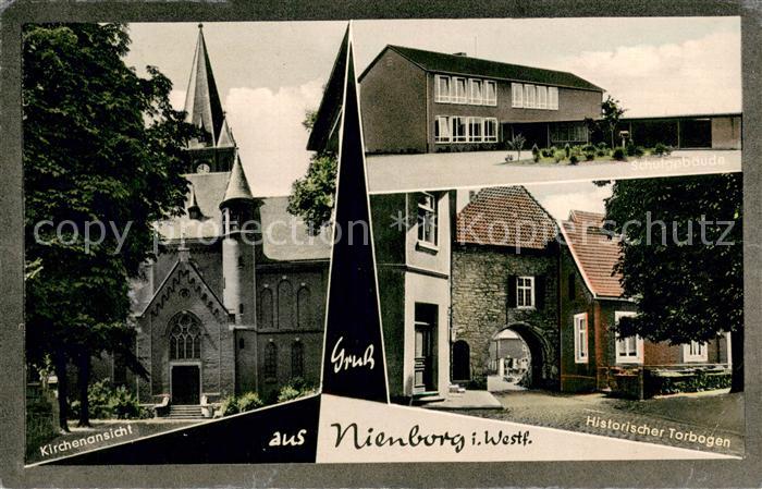 Nienborg Historischer Torbogen und Kirchenansicht