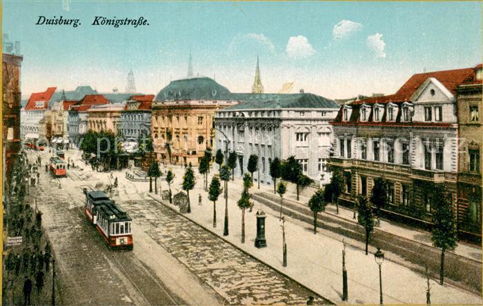 Duisburg Ruhr Koenigstrasse mit Strassenbahnen