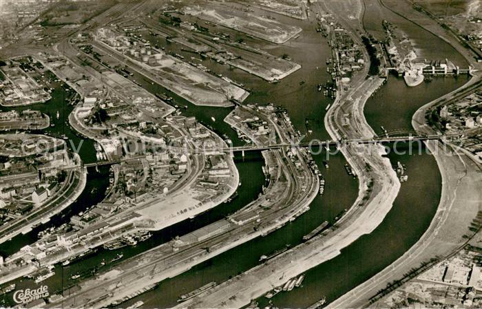 Duisburg Ruhrort Fliegeraufnahme Haefen