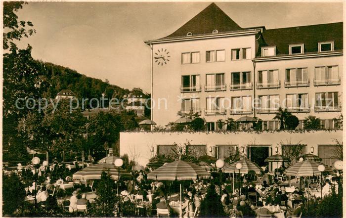 Oberschlema Erzgebirge Radiumbad Aussenansicht mit Terrasse