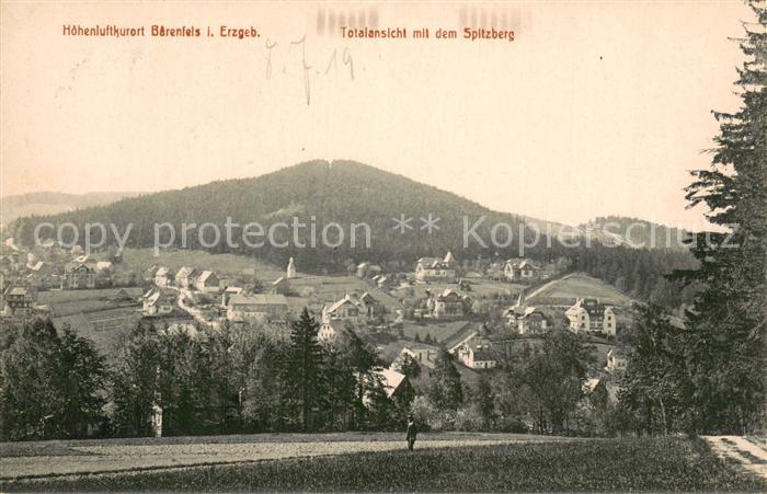 Baerenfels Erzgebirge Totalansicht mit Spitzberg