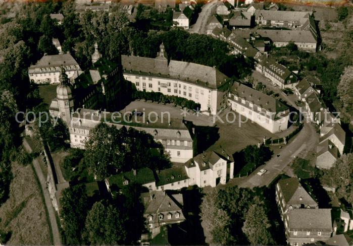 Dotzlar Fliegeraufnahme Kneipp- Heilbad Berleburg Fuerstl. Schloss