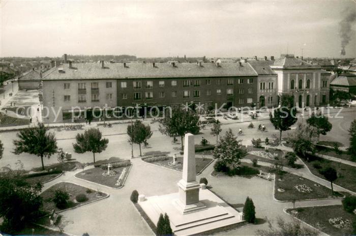 Nagykoros Park mit dem sowjetischen Heldendenkmal