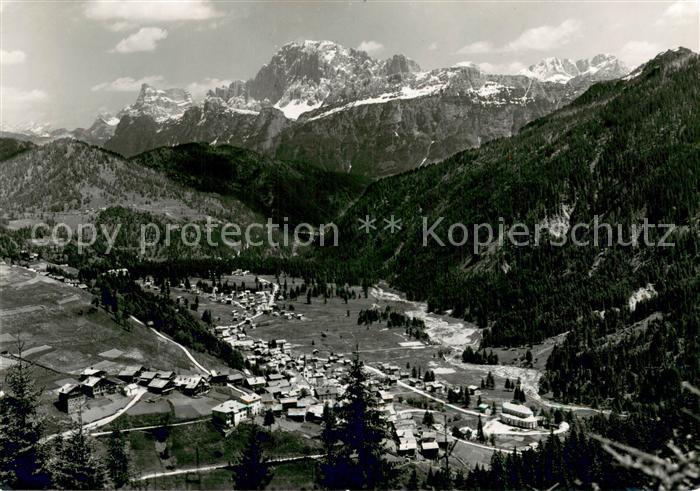 Falcade Dolomiten Teilansicht