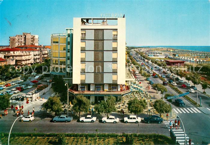 Sottomarina Uferstrasse und Strand
