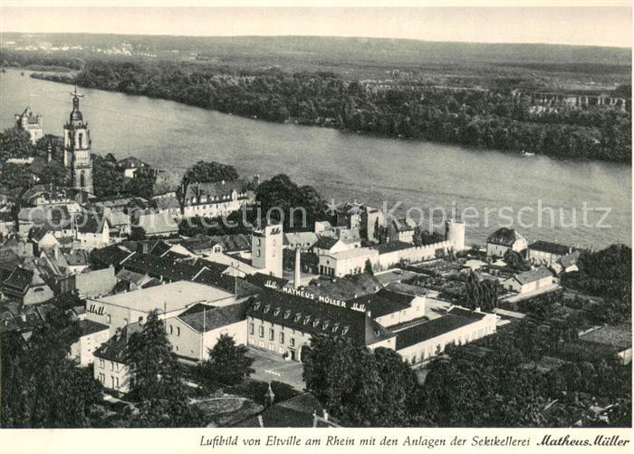 Eltville Rhein Anlagen der Sektkellerei Matheus Mueller Fliegeraufnahme