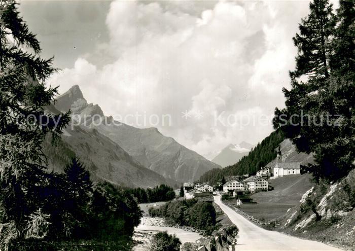 Spluegen Hinterrhein Panorama
