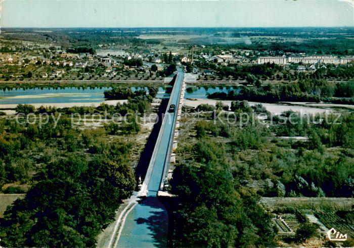 Briare Vue aerienne Le Pont Canal