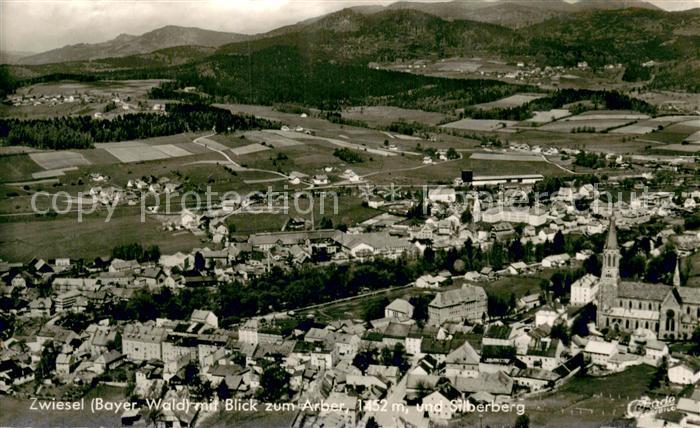 Zwiesel  Niederbayern Fliegeraufnahme mit Arber und Silberberg