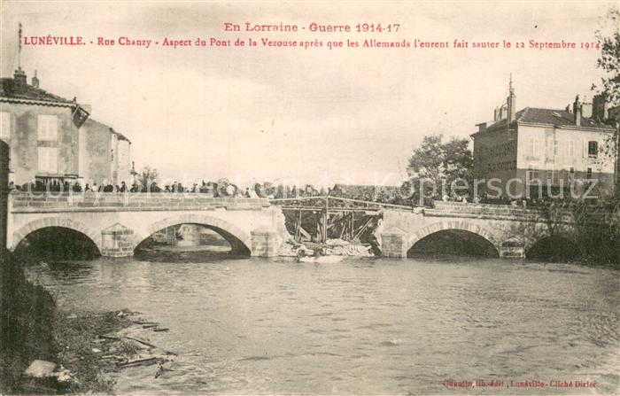 Luneville 54 Rue Chanry Aspect du Pont de la Verouse apres que les Allemands l’e