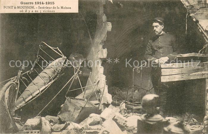 Pont-a-Mousson 54 Interieur de la maison ou il y a eu 5 victimes Guerre 1914-15