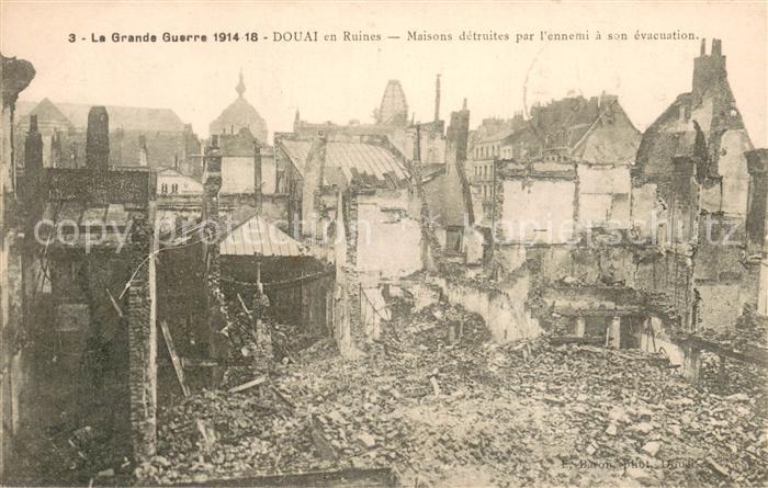 Douai 59 en Ruines Maisons detruites par l’ennem