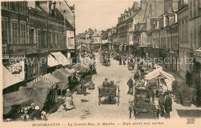 Romorantin-Lanthenay la Grande Rue le Marche High street and market