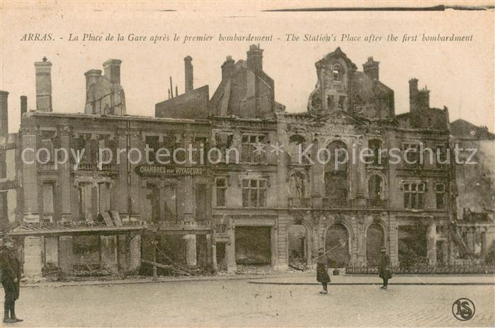 Arras Pas-de-Calais 62 La Place de la Gare apres le premier bombardement