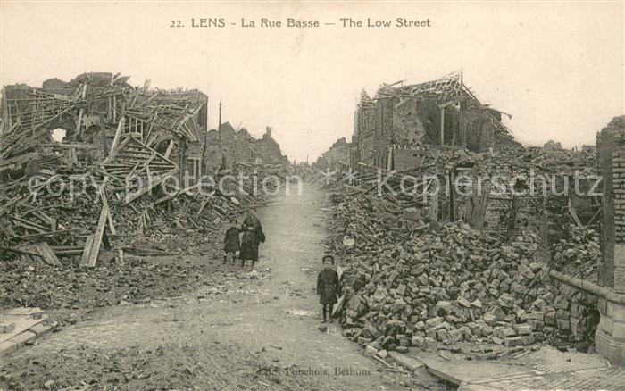 Lens Pas-de-Calais 62 La Rue Basse