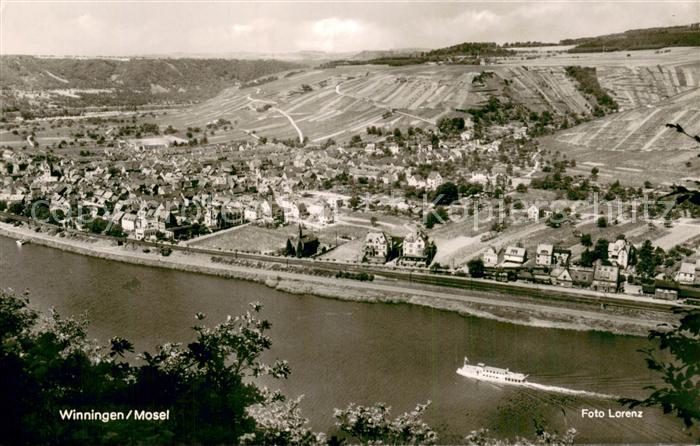 Winningen Mosel Gesamtansicht m. Mosel