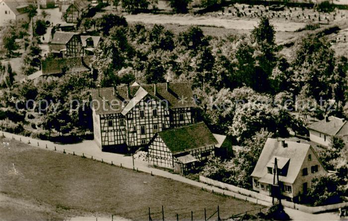 Dreihausen Marburg Lahn Fliegeraufnahme Schule m. Sportplatz Fachwerkhaus