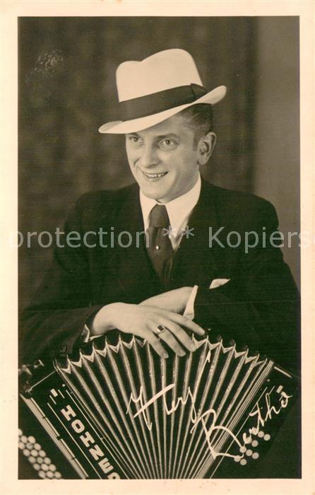 Zwickau  Sachsen Akkordeon-Musiker