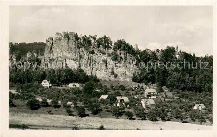 Cesky Raj Mala Skala CZ Teilansicht m. Felsen