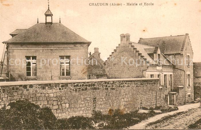 Chaudun 02 Mairie et Ecole