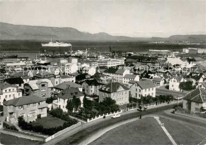Reykjavík Aerial view to the harbour