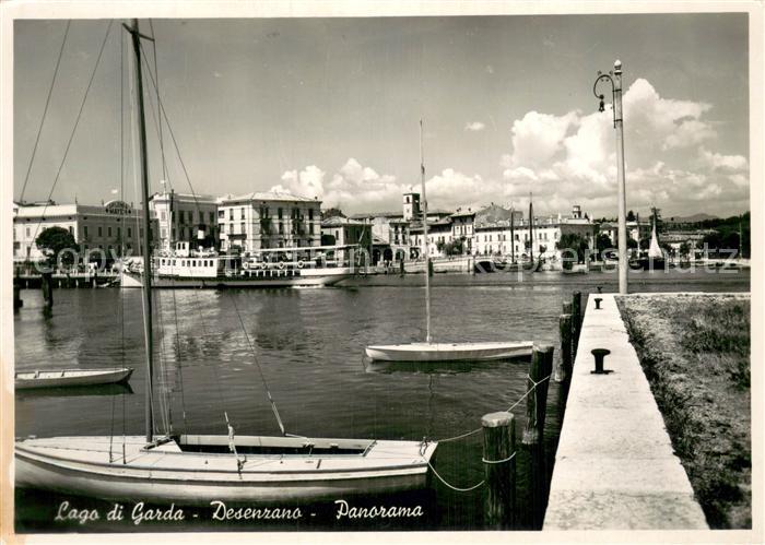 Desenzano  del Garda Hafen Faehre Kai