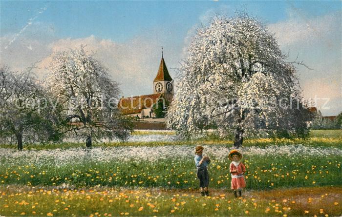 Kilchberg  ZH im Bluest Baumbluete Kirche